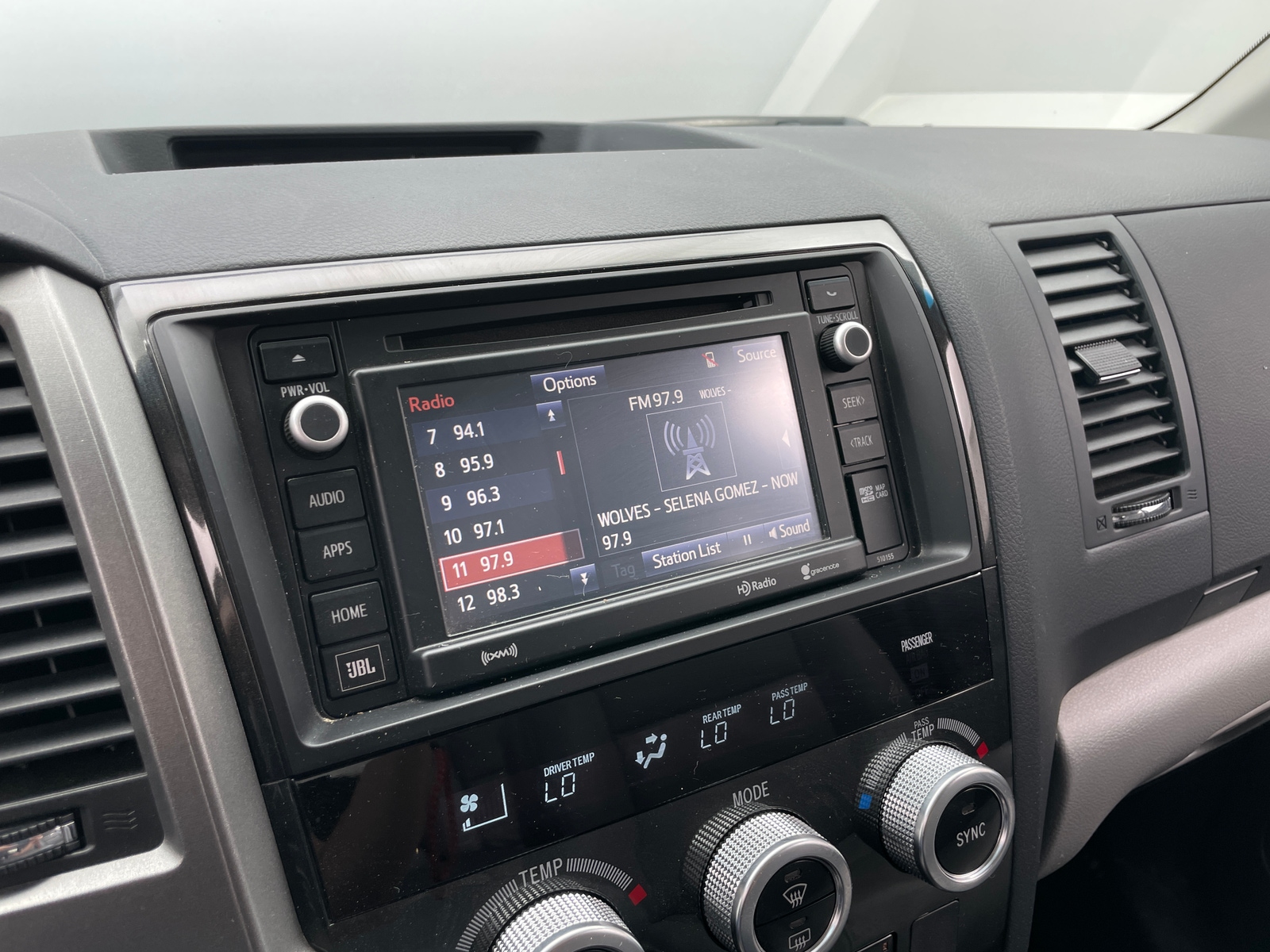 Thumbnail: 2016 Toyota Sequoia - 3