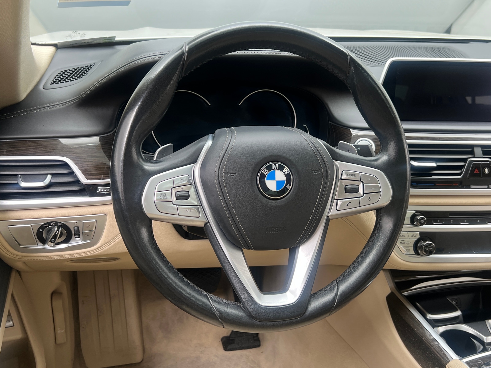 Thumbnail: 2019 BMW 7 Series - 4
