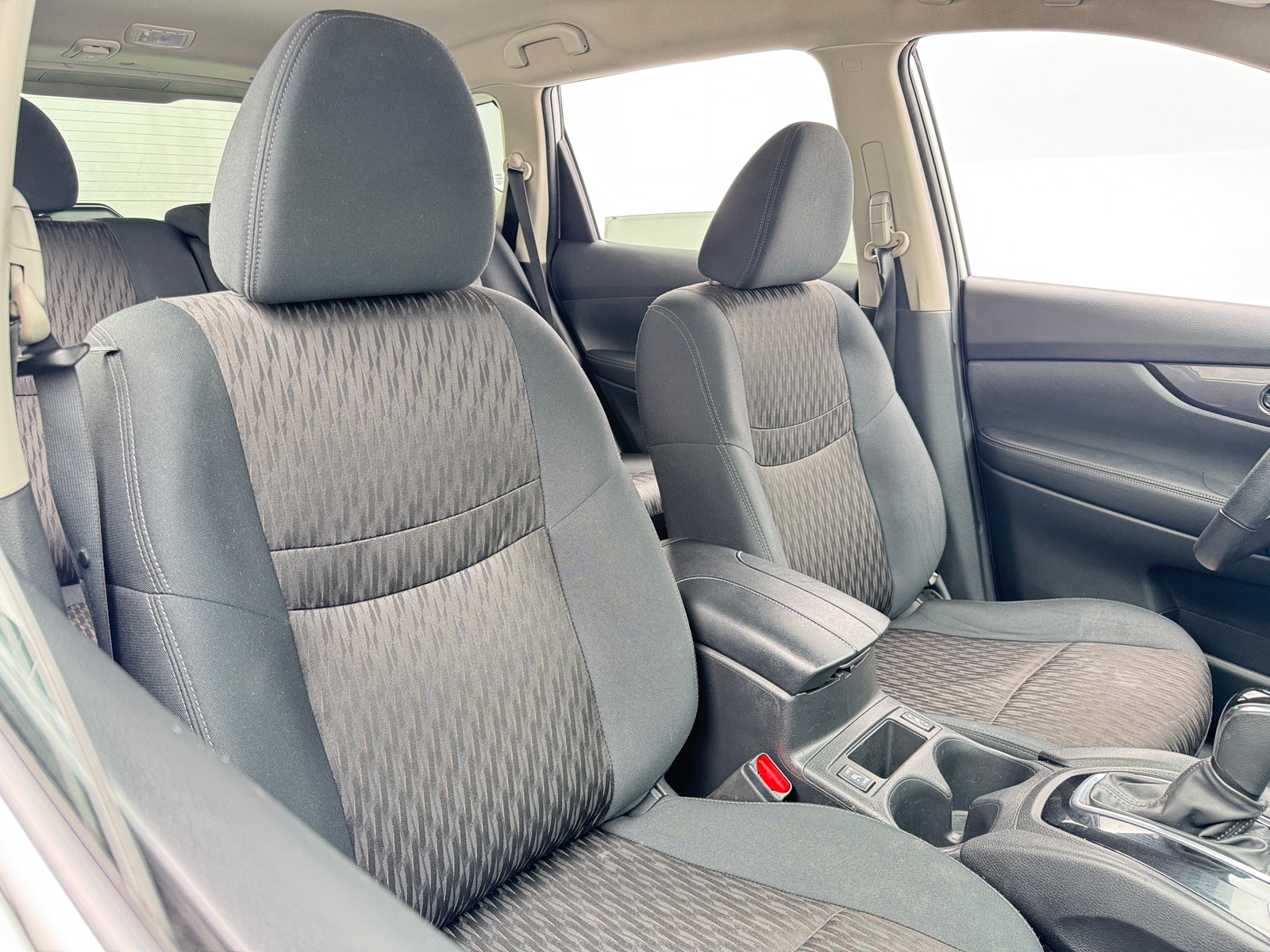Thumbnail: 2018 Nissan Rogue - 2