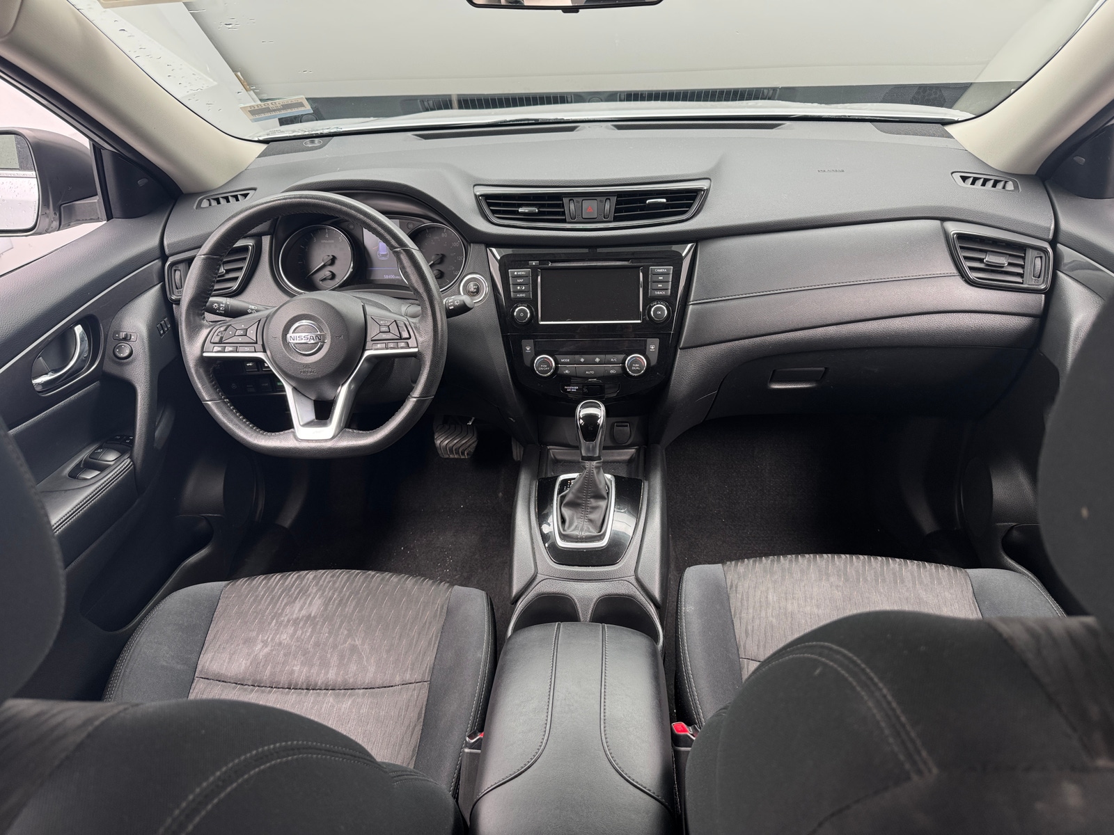 Thumbnail: 2018 Nissan Rogue - 3