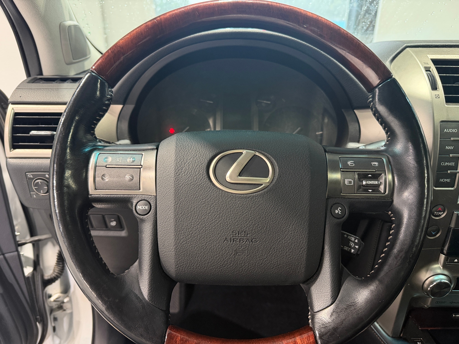 Thumbnail: 2018 Lexus GX - 4