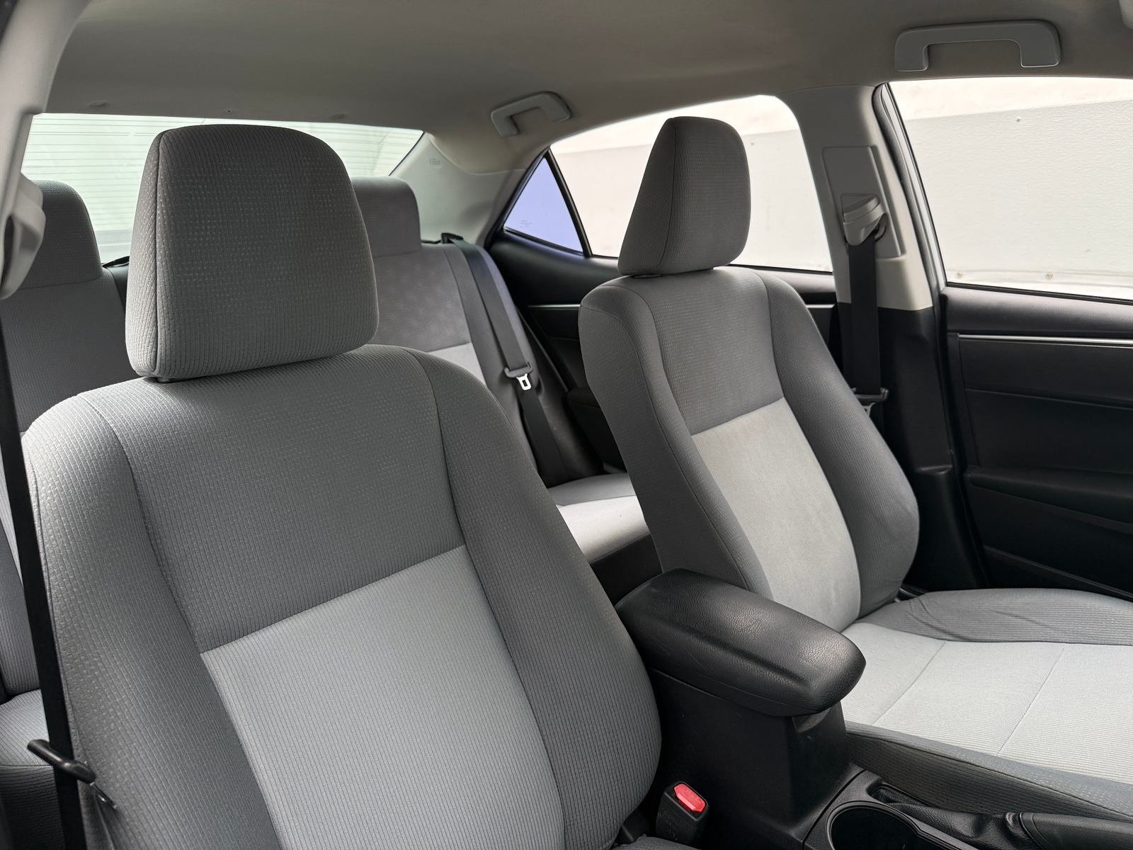 Thumbnail: 2016 Toyota Corolla - 2