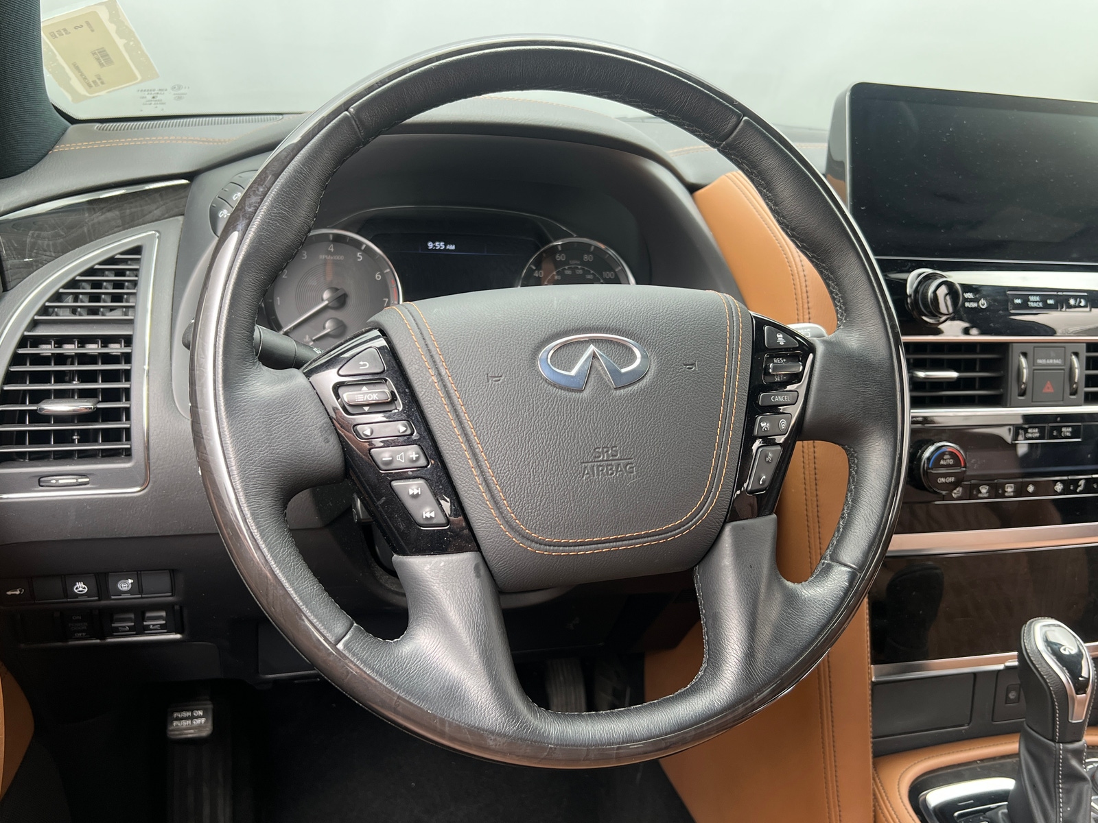 Thumbnail: 2023 INFINITI QX80 - 4