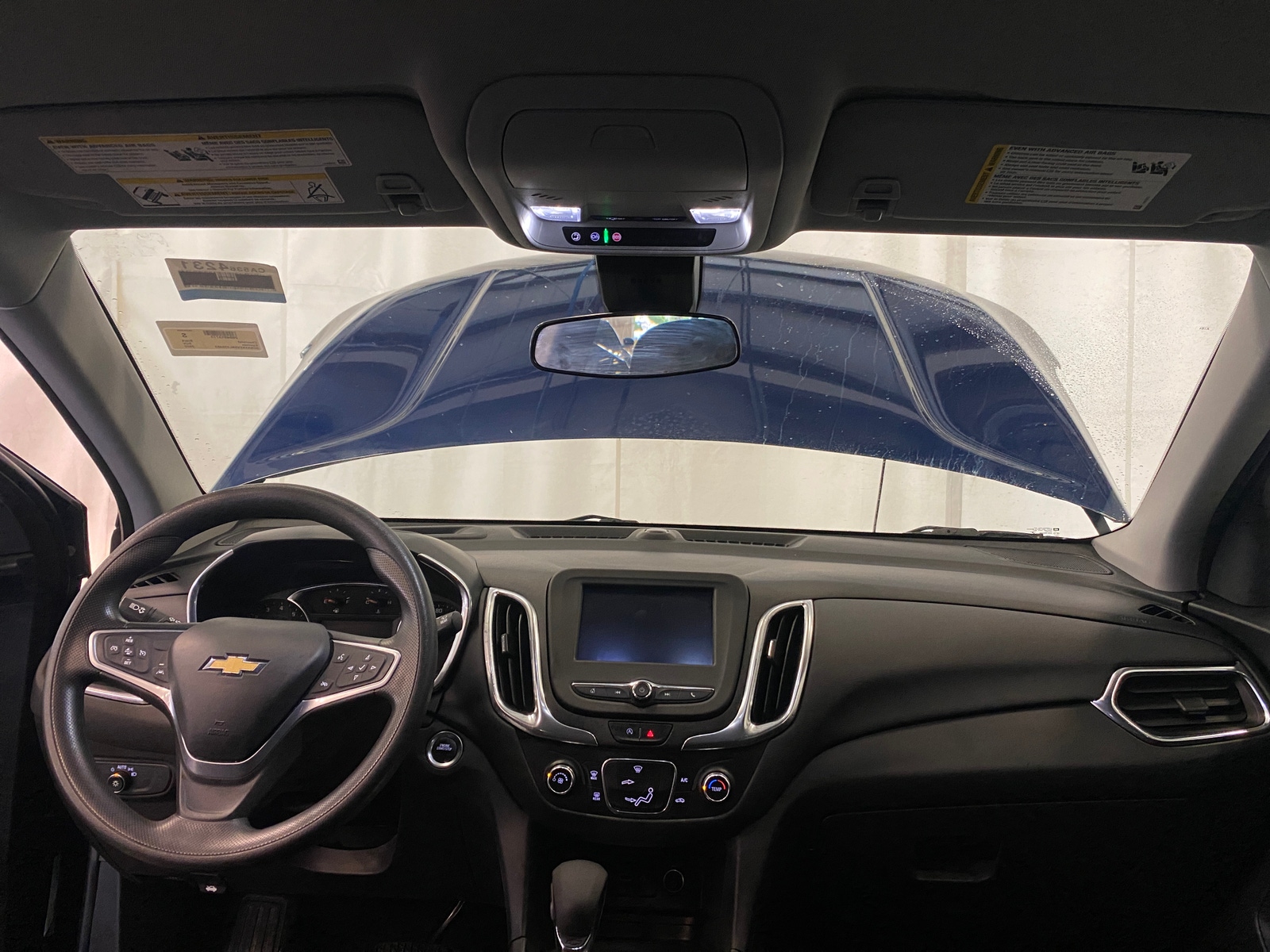 Thumbnail: 2022 Chevrolet Equinox - 3