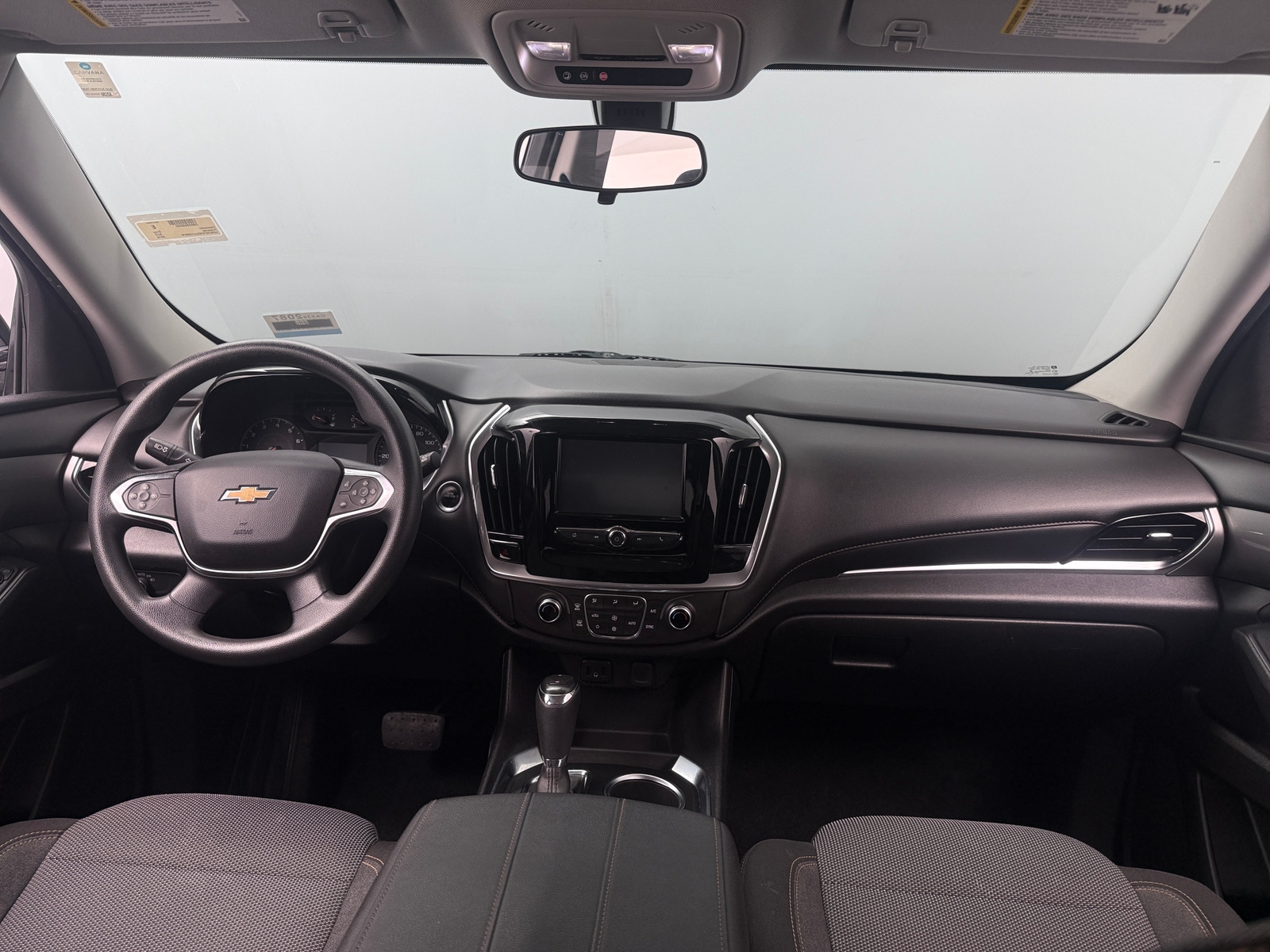 Thumbnail: 2018 Chevrolet Traverse - 3