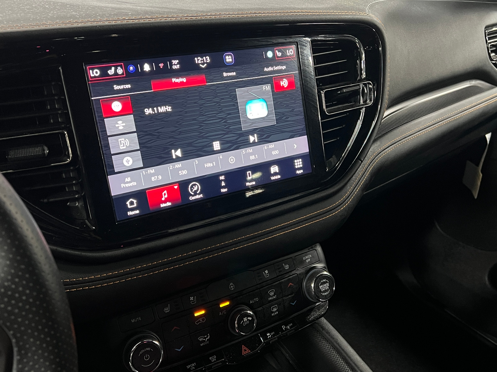 Thumbnail: 2023 Dodge Durango - 4
