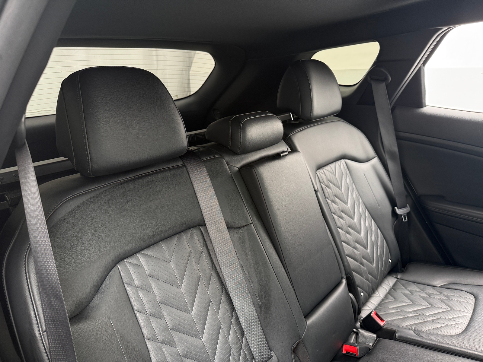 Thumbnail: 2023 Kia Sportage - 5