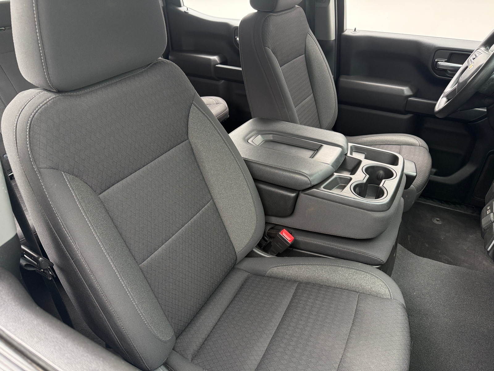 Thumbnail: 2022 Chevrolet Silverado 1500 - 2