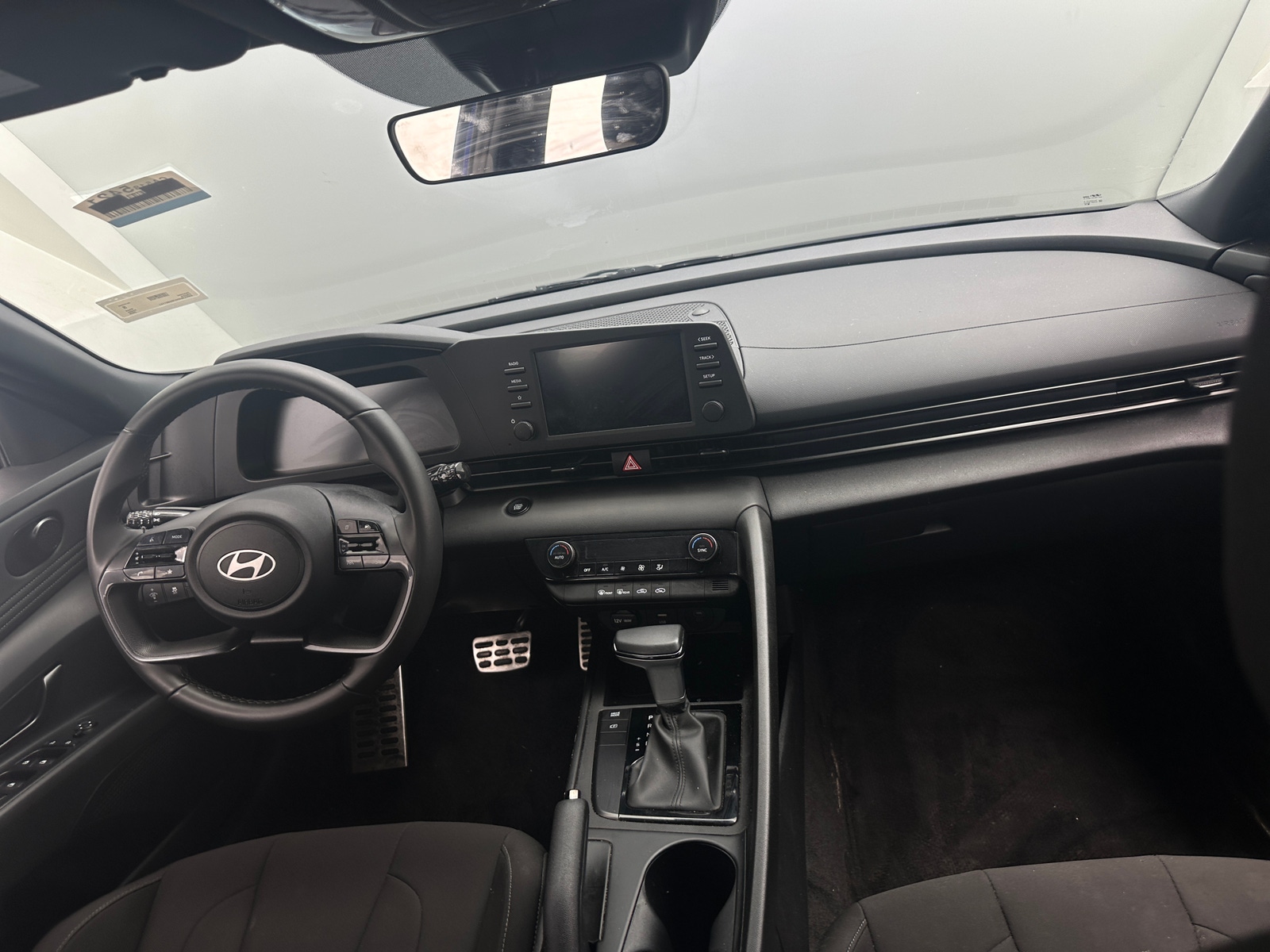 Thumbnail: 2025 Hyundai Elantra - 3