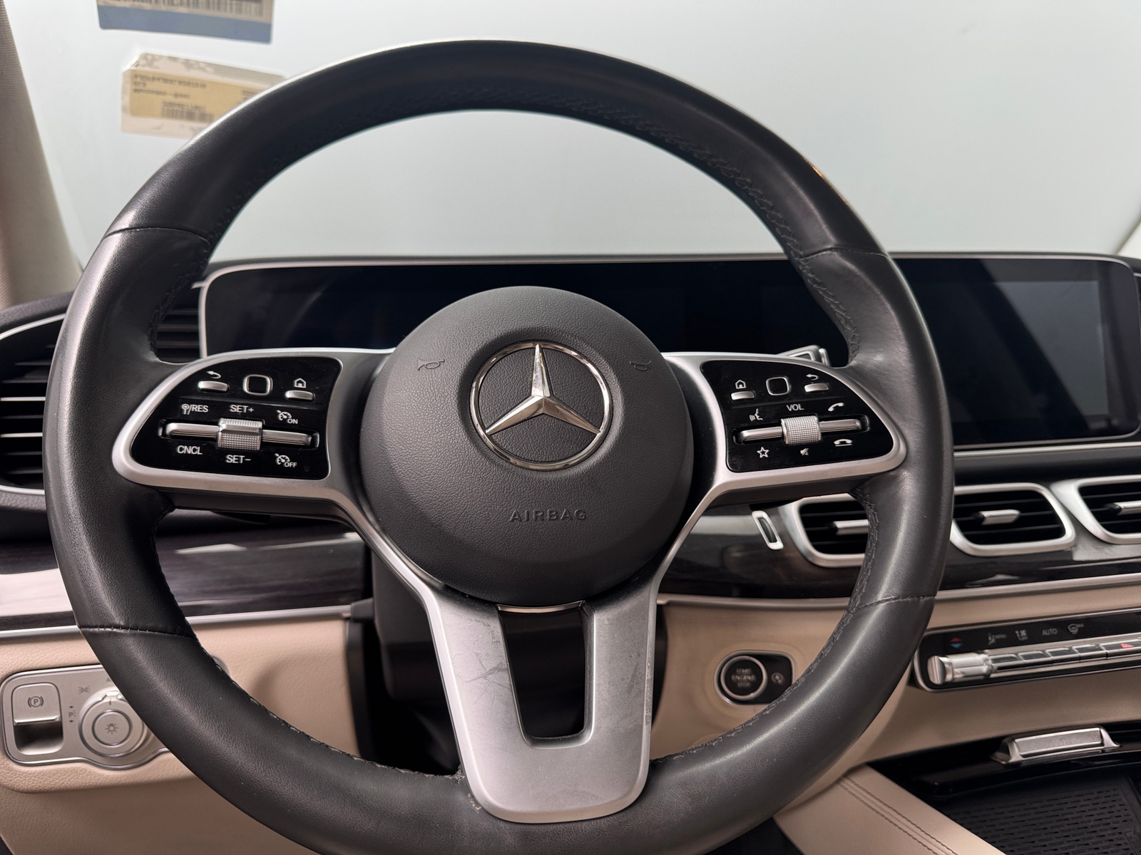 Thumbnail: 2020 Mercedes-Benz GLE - 4