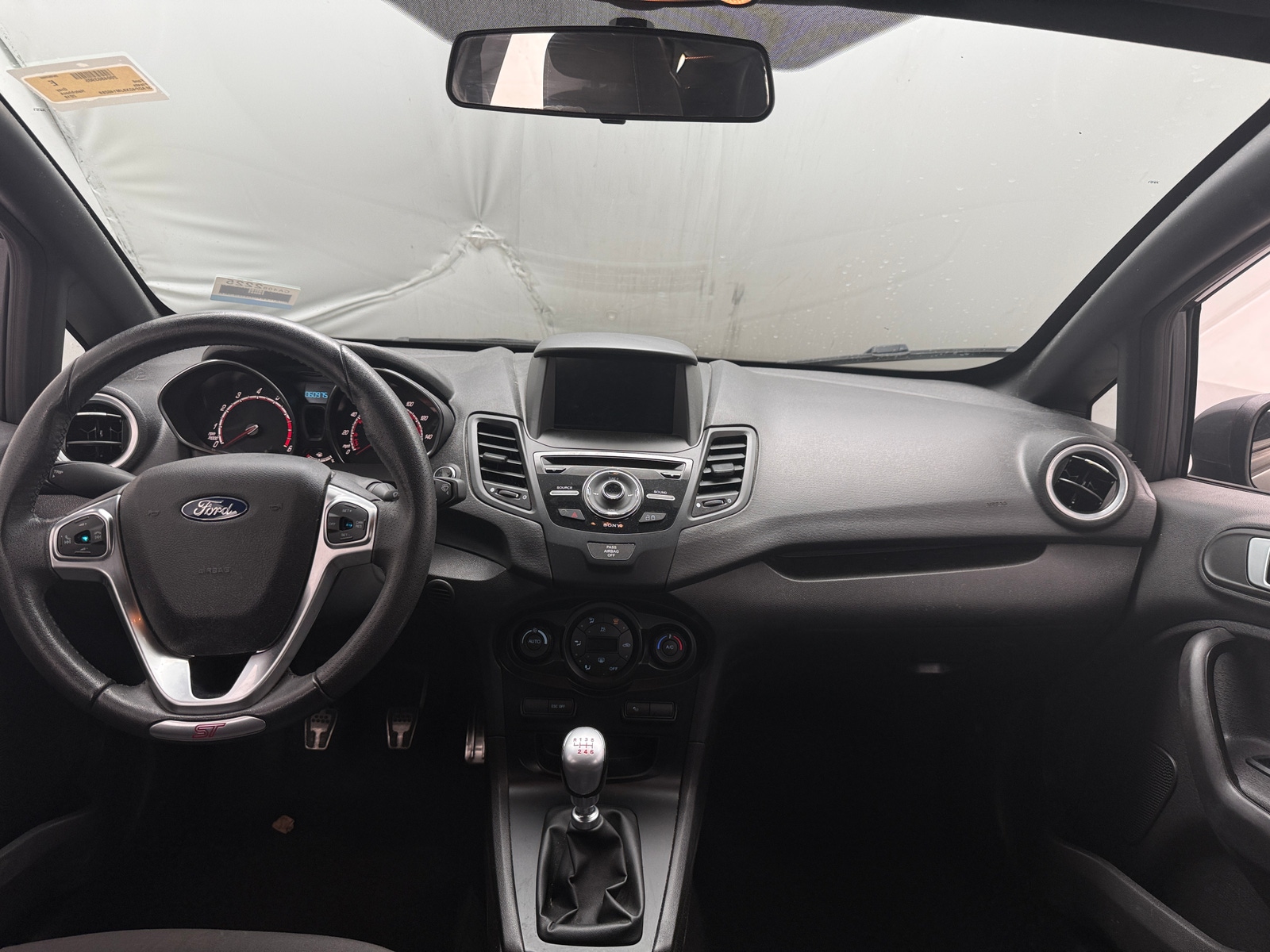 Thumbnail: 2018 Ford Fiesta - 3