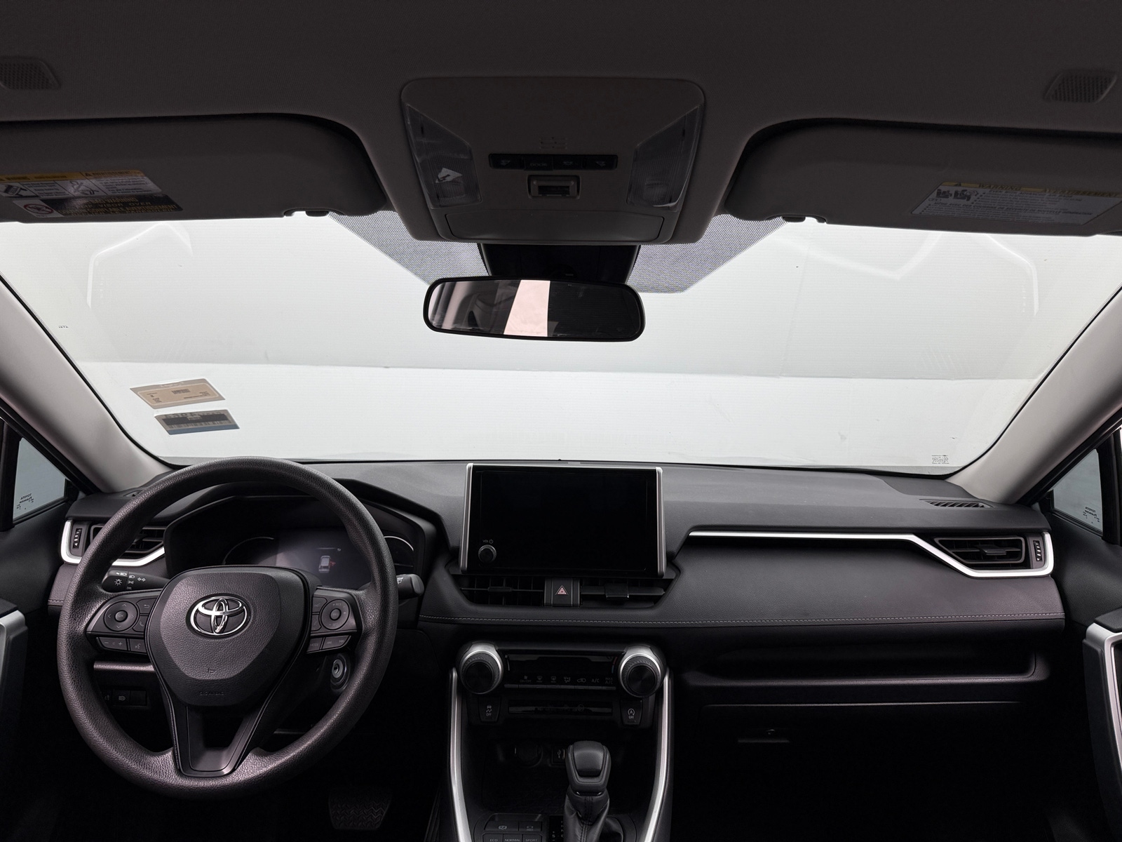 Thumbnail: 2025 Toyota RAV4 - 3