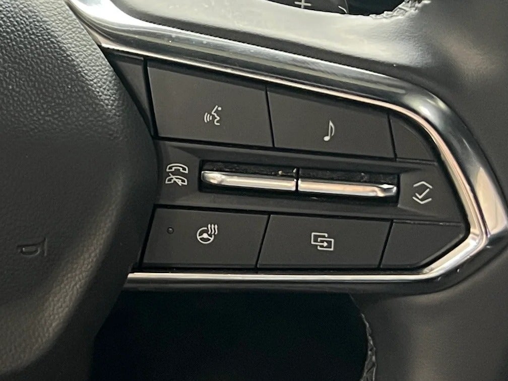 2025 Chevrolet Equinox LT - Photo 17
