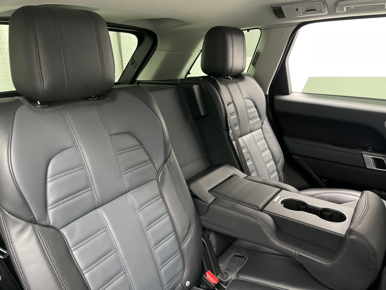 Thumbnail: 2017 Land Rover Range Rover Sport - 5
