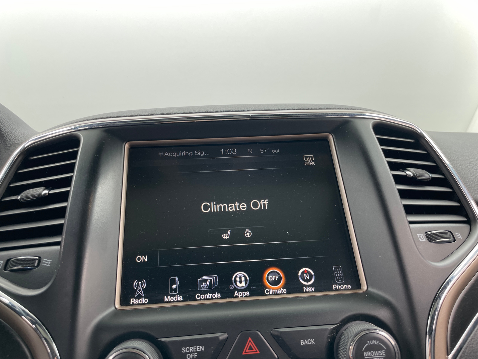 Thumbnail: 2016 Jeep Grand Cherokee - 3