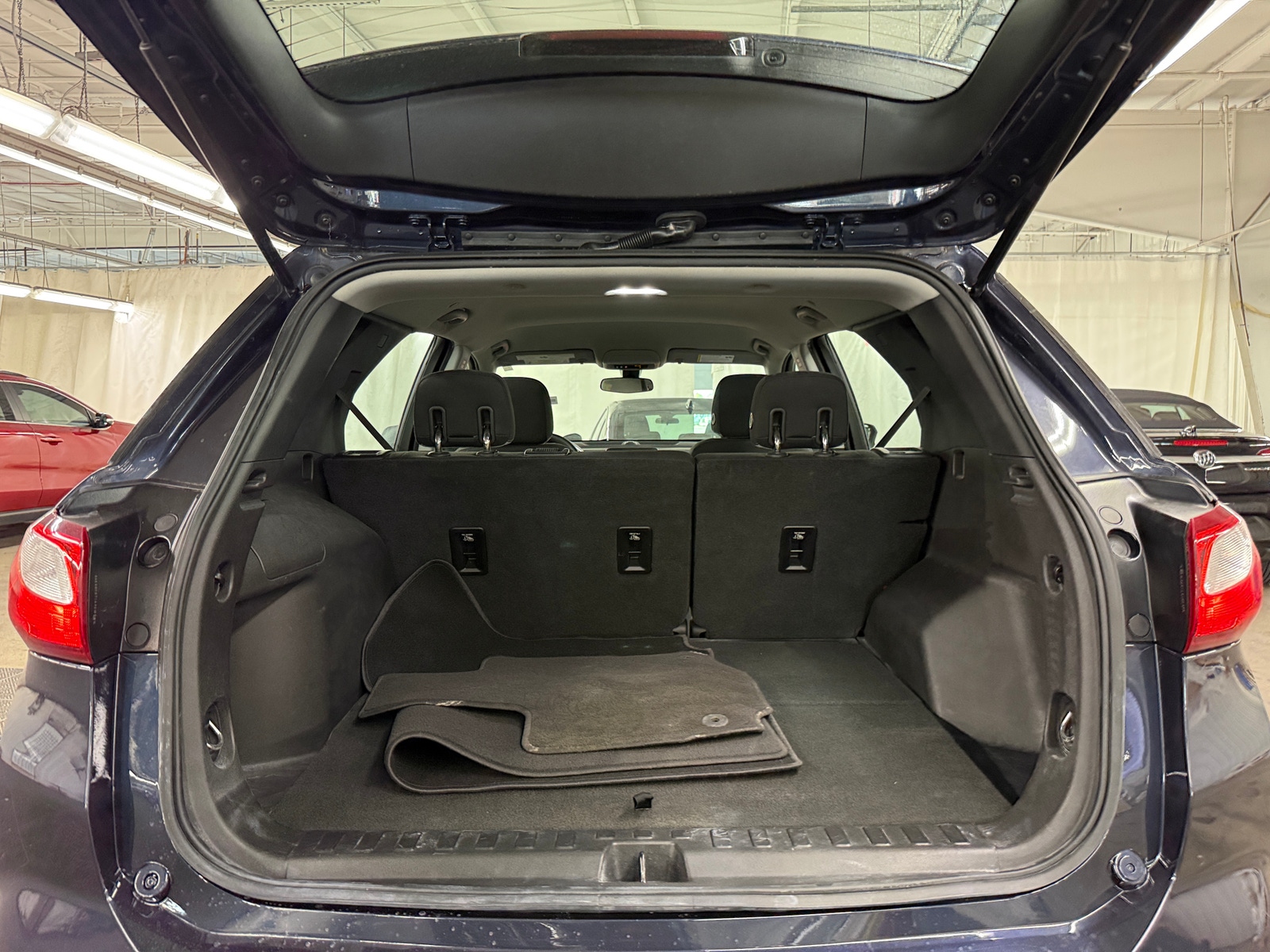 Thumbnail: 2019 Chevrolet Equinox - 7