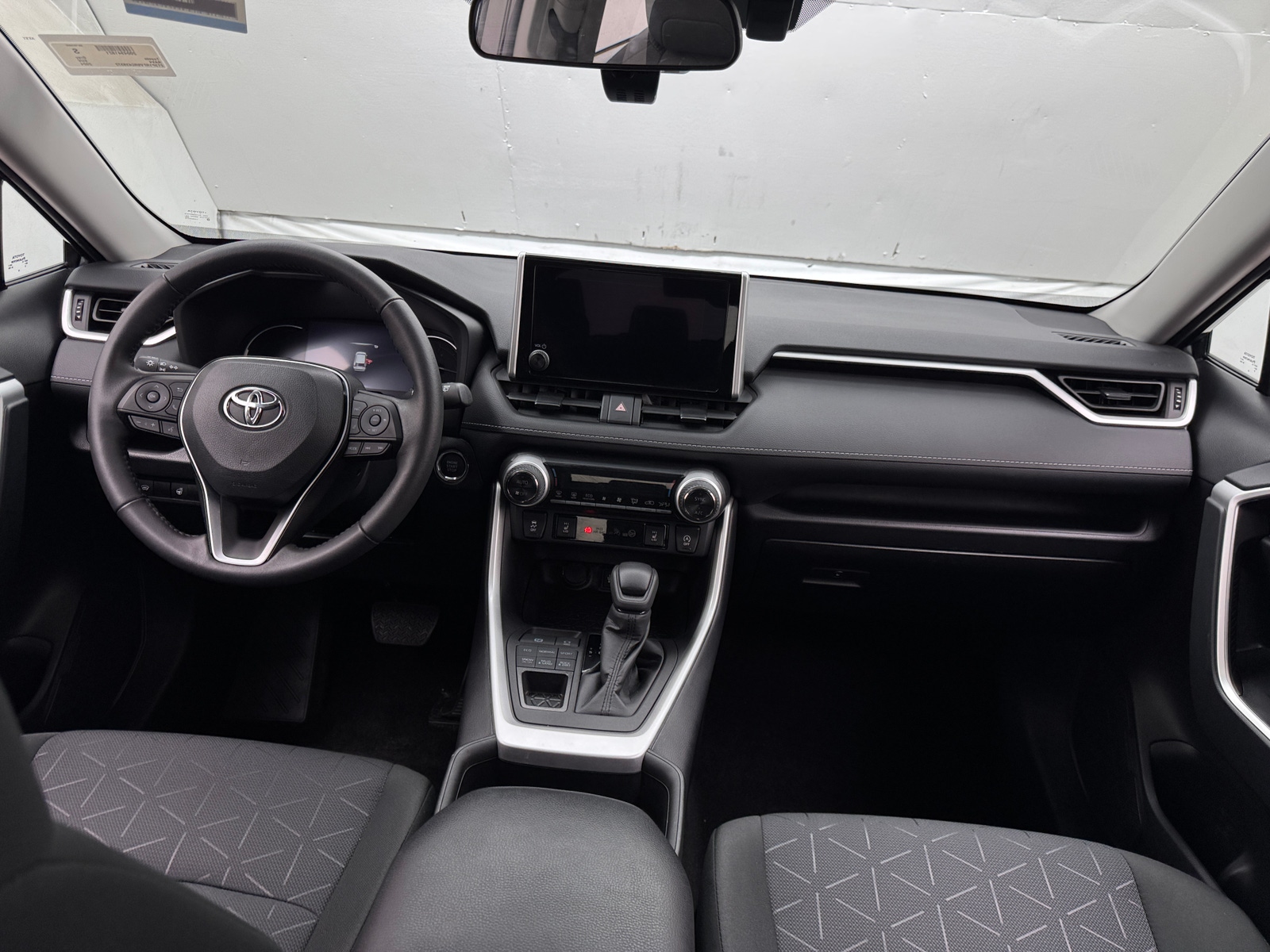 Thumbnail: 2024 Toyota RAV4 - 3