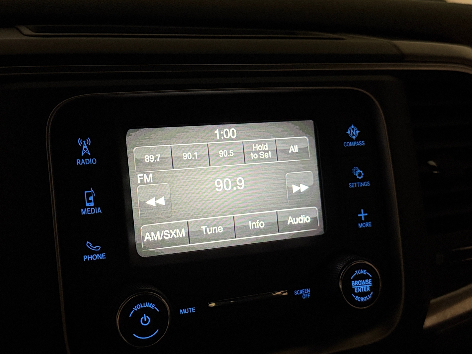 Thumbnail: 2024 RAM 1500 Classic - 4