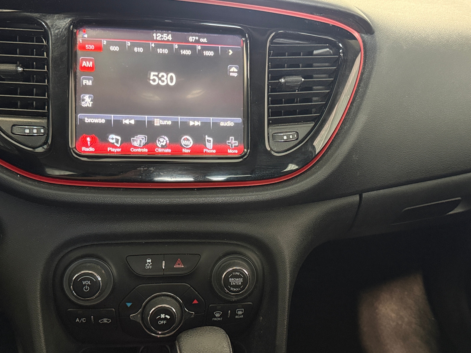 Thumbnail: 2015 Dodge Dart - 4