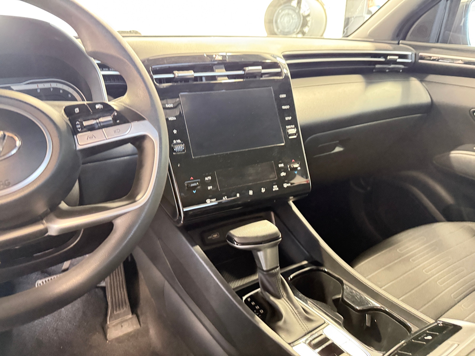 Thumbnail: 2024 Hyundai Santa Cruz - 4