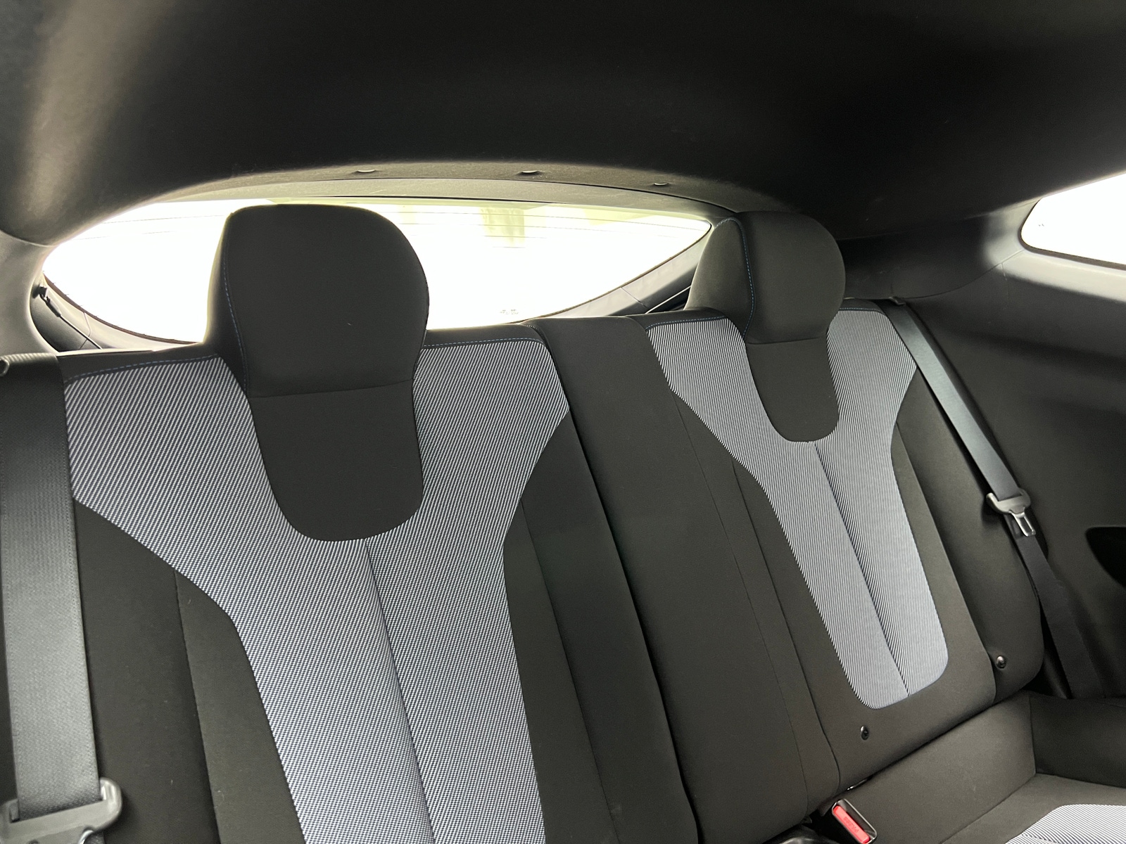 Thumbnail: 2019 Hyundai Veloster - 6
