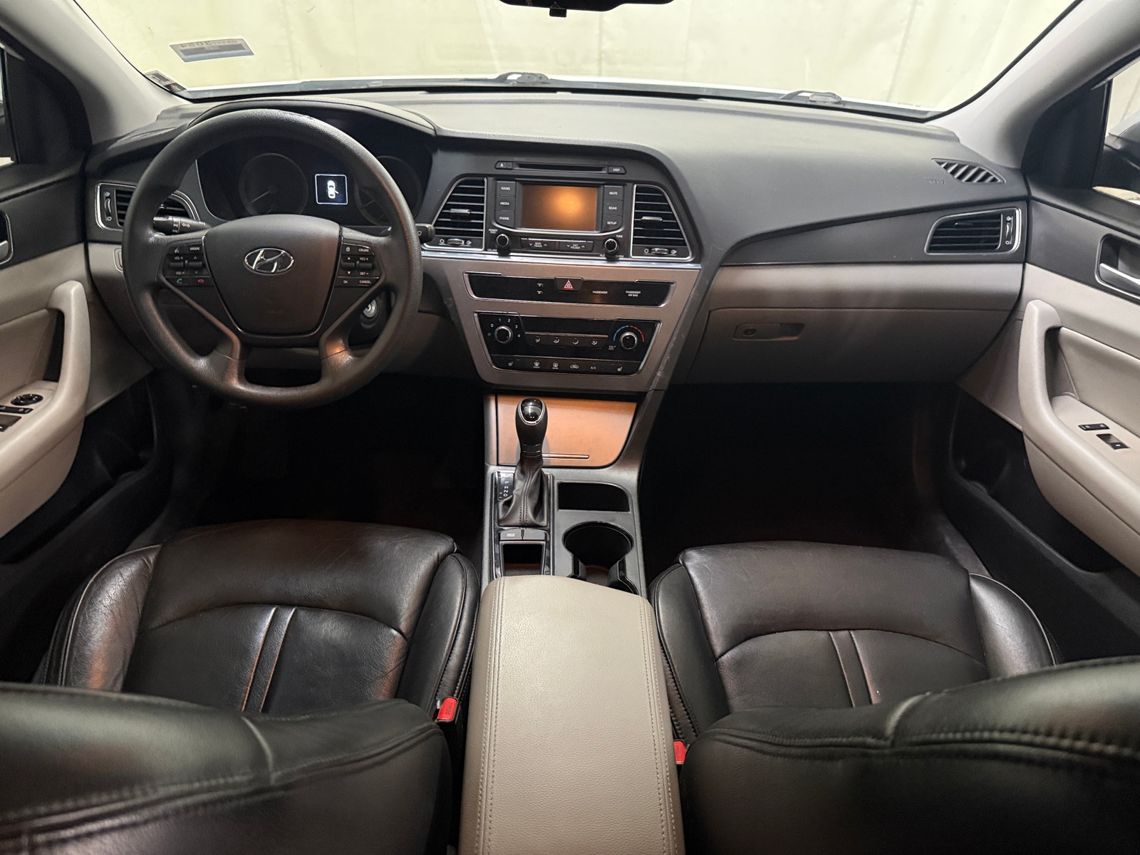 Thumbnail: 2015 Hyundai Sonata - 3