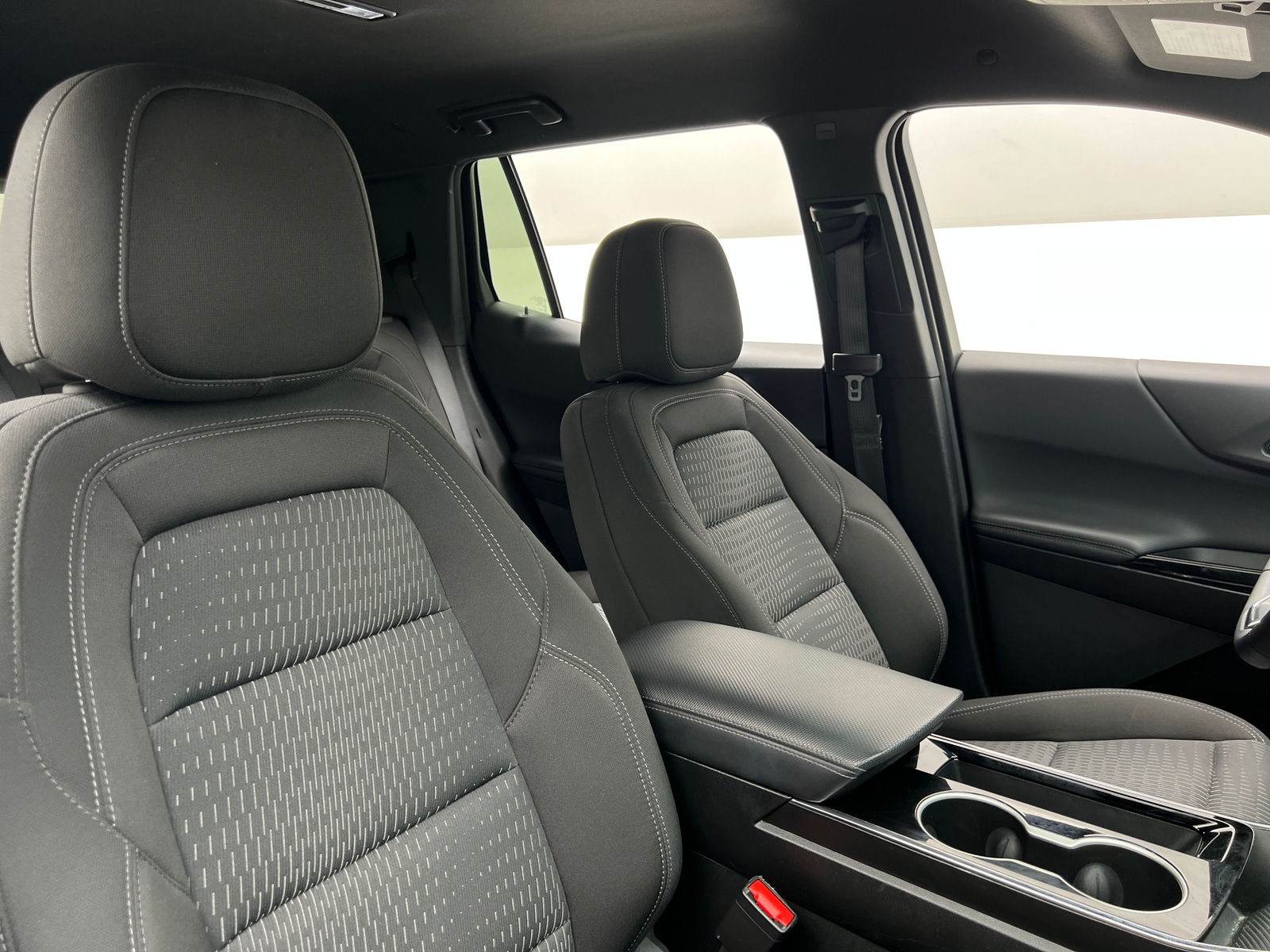 Thumbnail: 2025 Chevrolet Equinox - 2