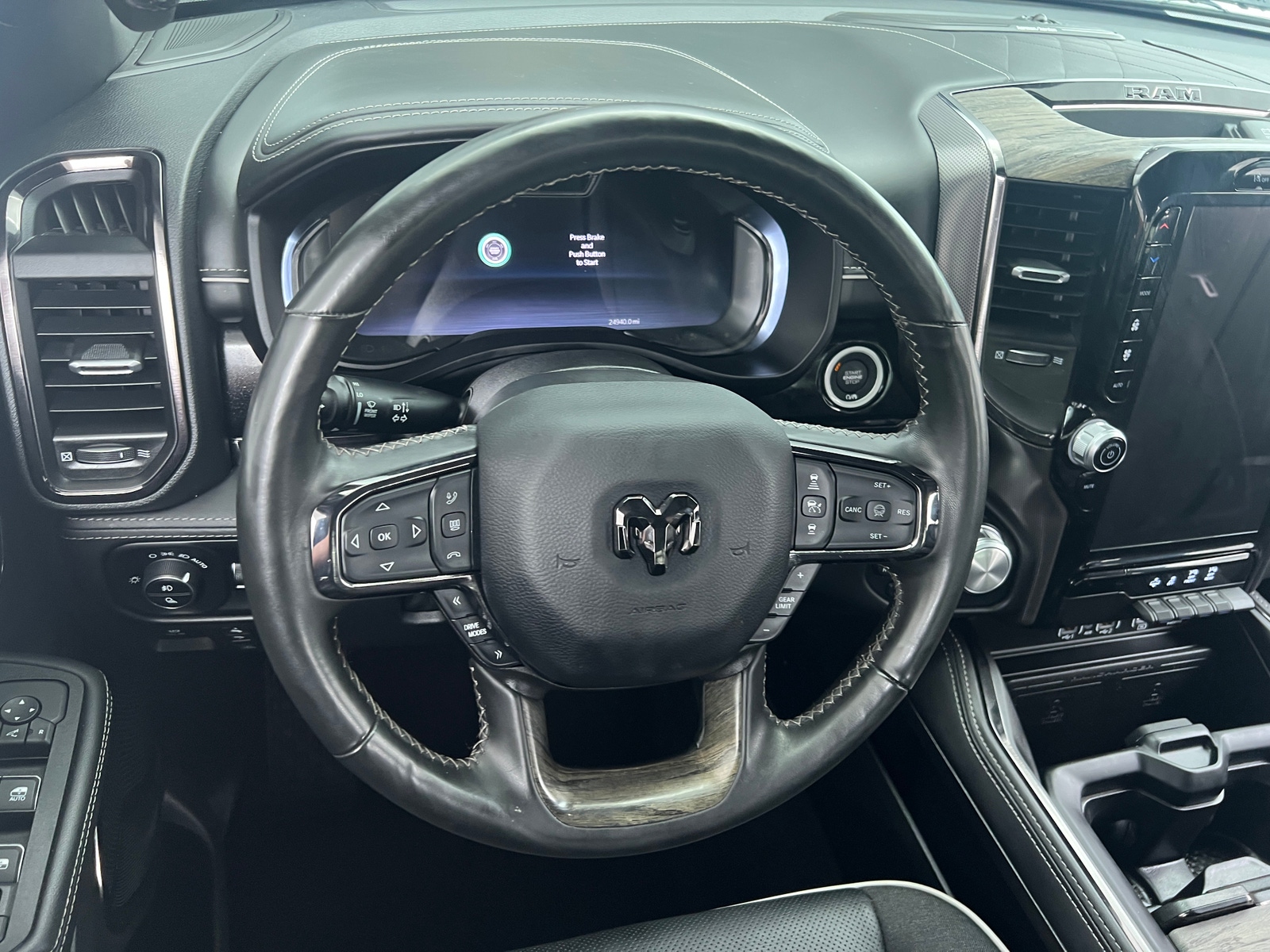 Thumbnail: 2025 RAM 1500 - 4