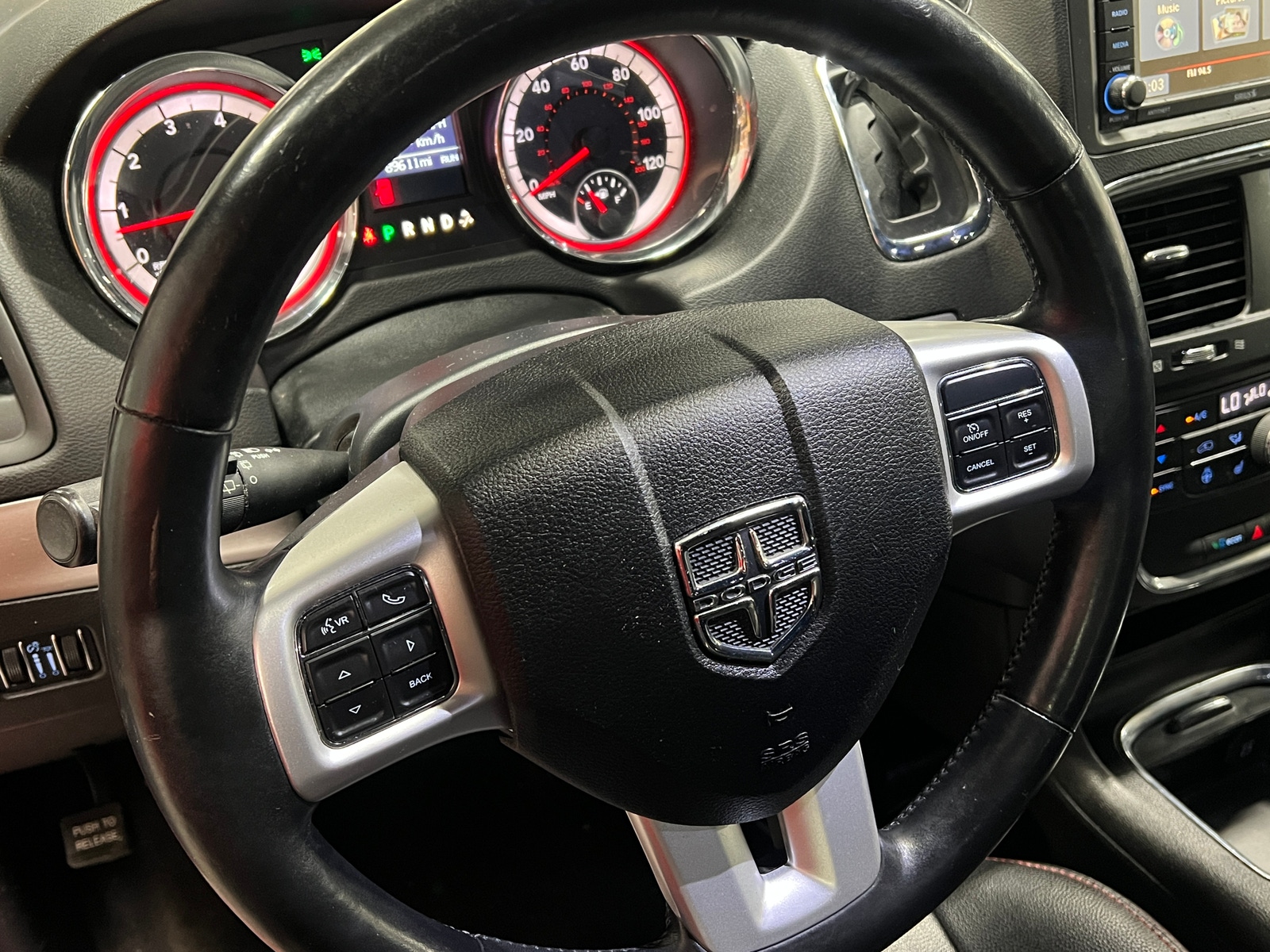 Thumbnail: 2016 Dodge Grand Caravan - 5