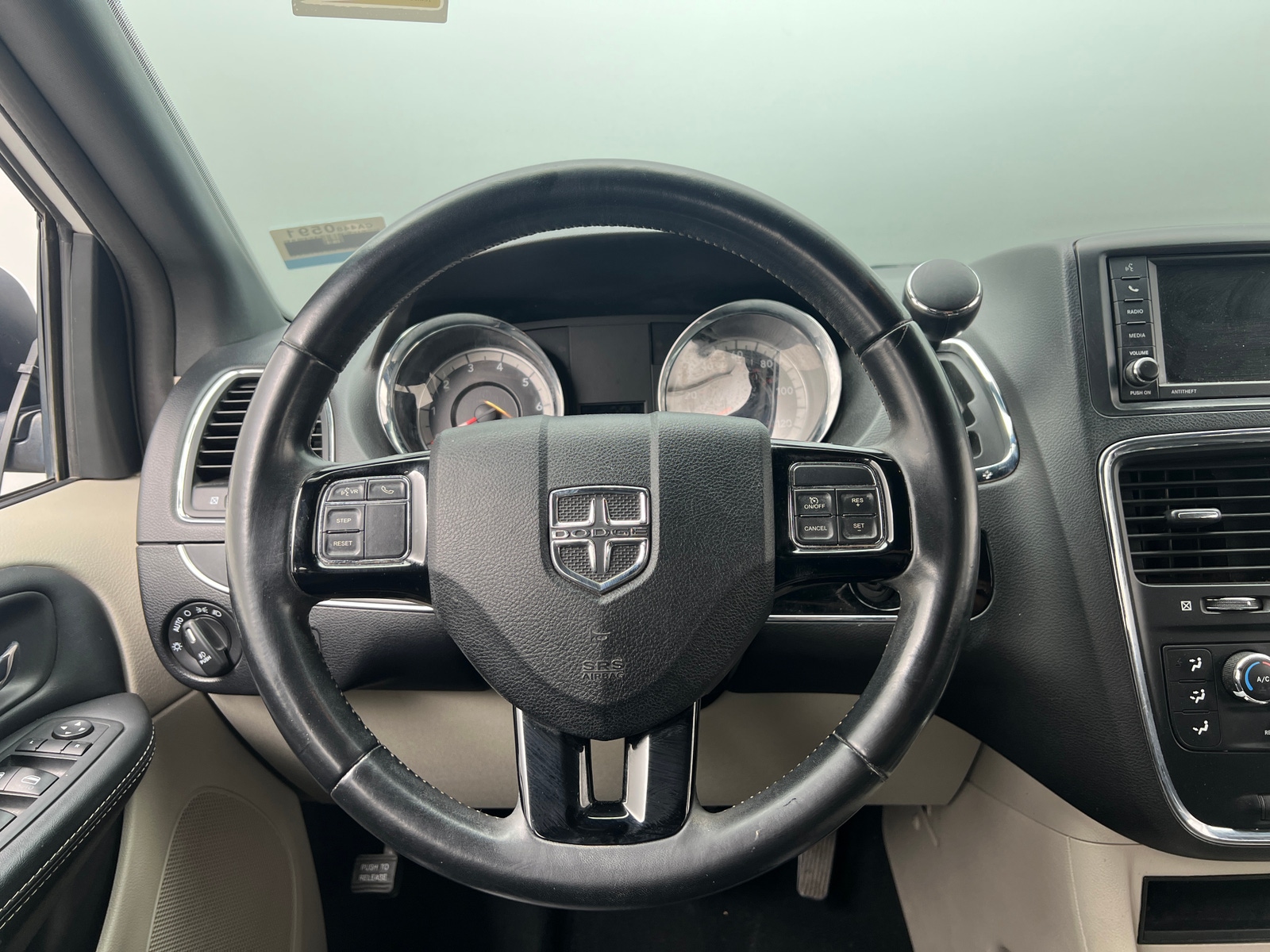Thumbnail: 2018 Dodge Grand Caravan - 4