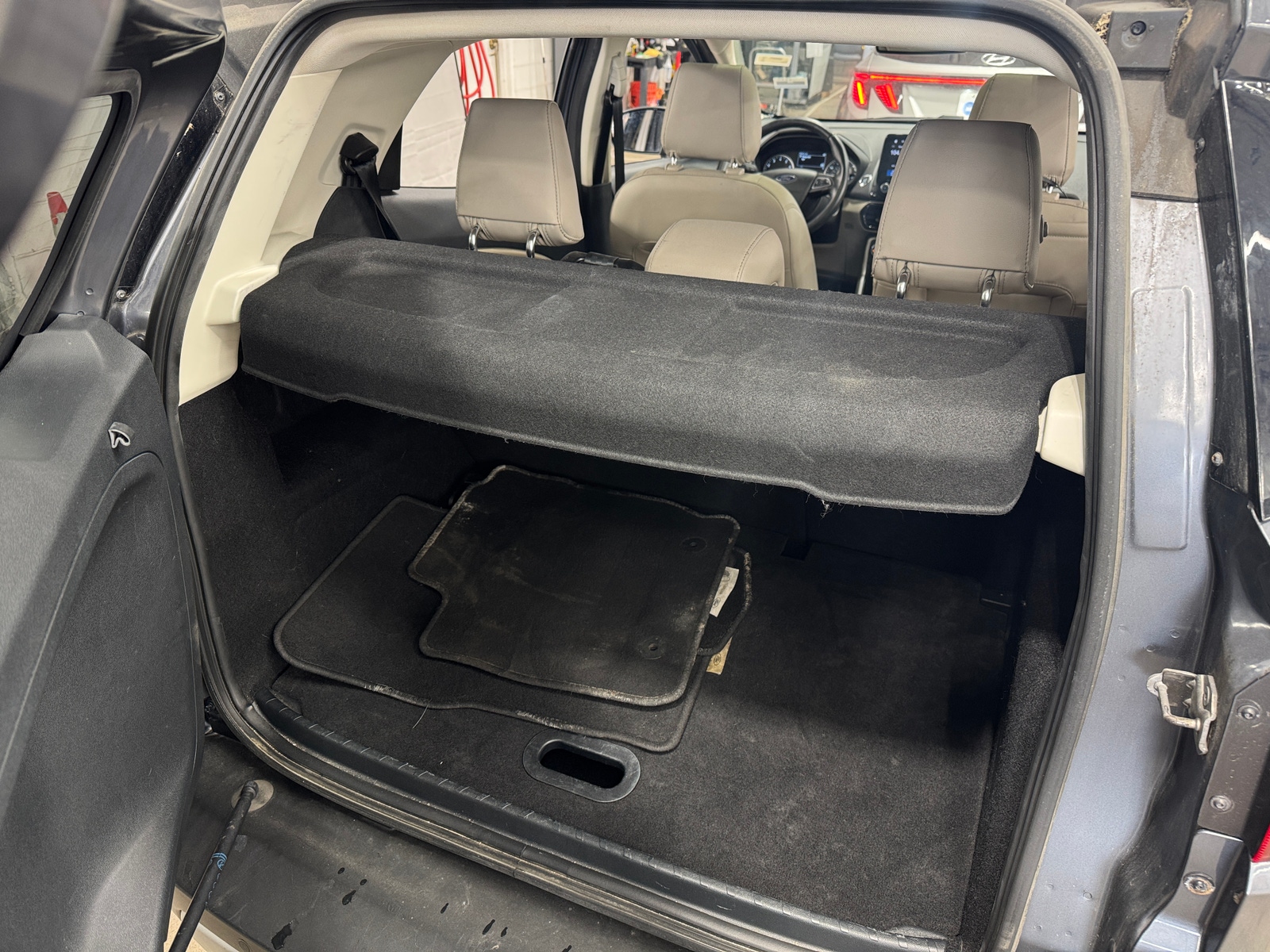 Thumbnail: 2019 Ford EcoSport - 6