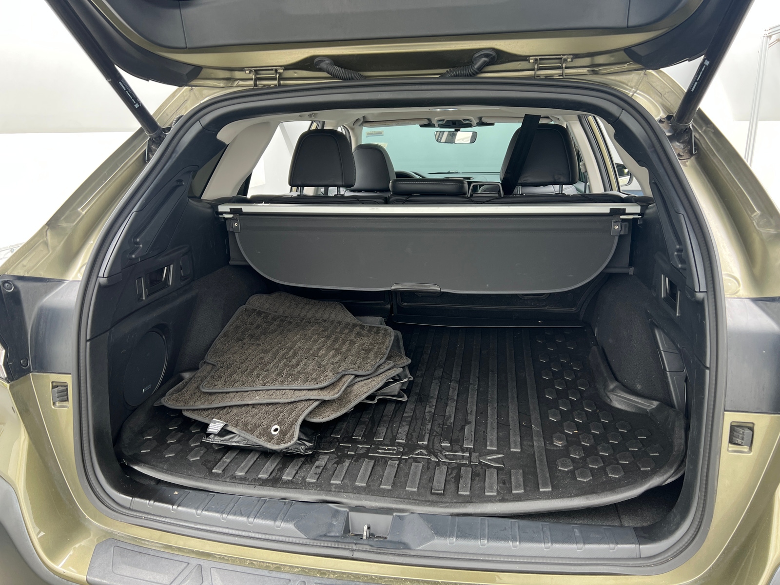 Thumbnail: 2024 Subaru Outback - 6