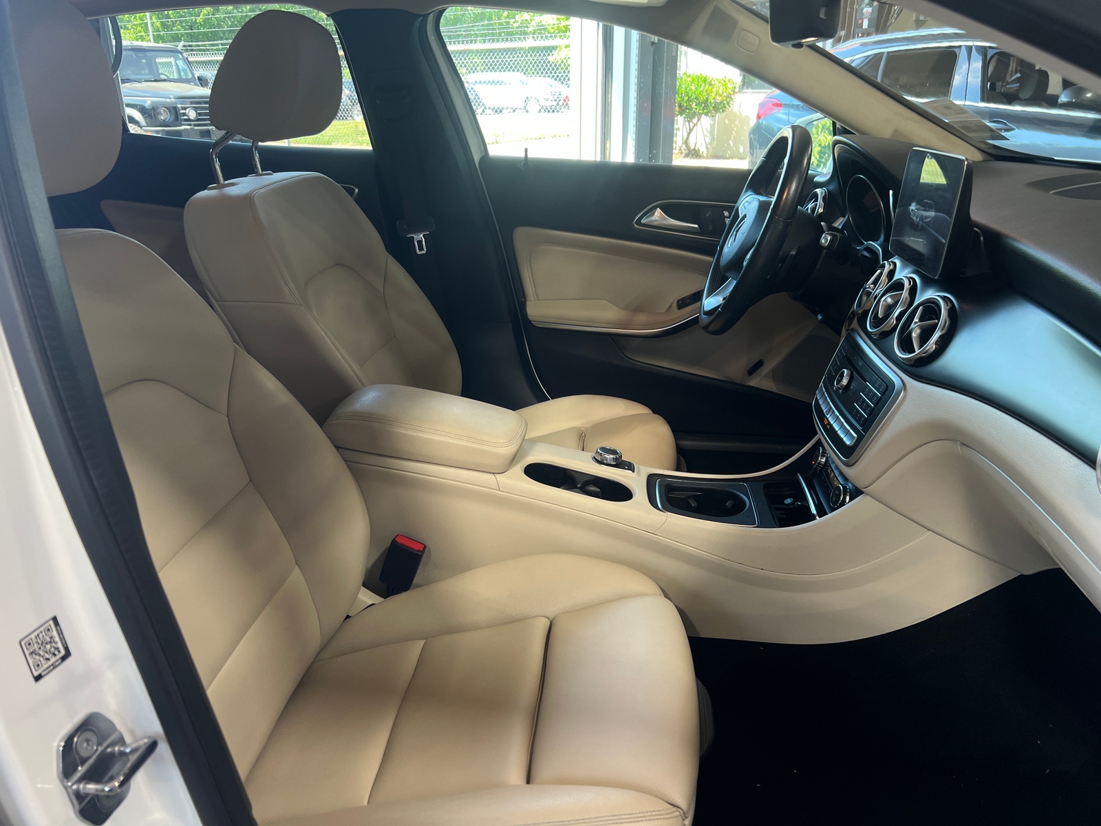 Thumbnail: 2019 Mercedes-Benz GLA - 2