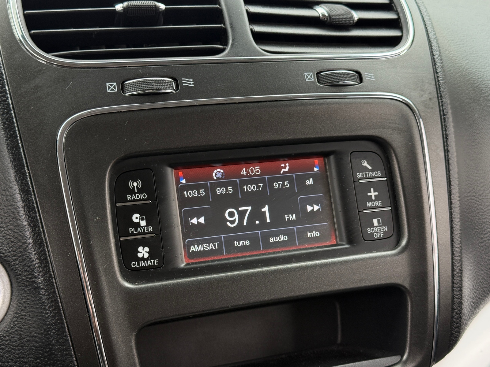 Thumbnail: 2017 Dodge Journey - 4