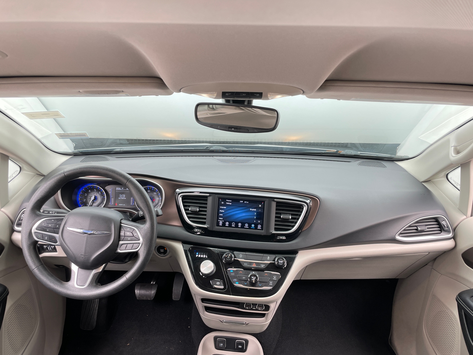 Thumbnail: 2021 Chrysler Voyager - 2