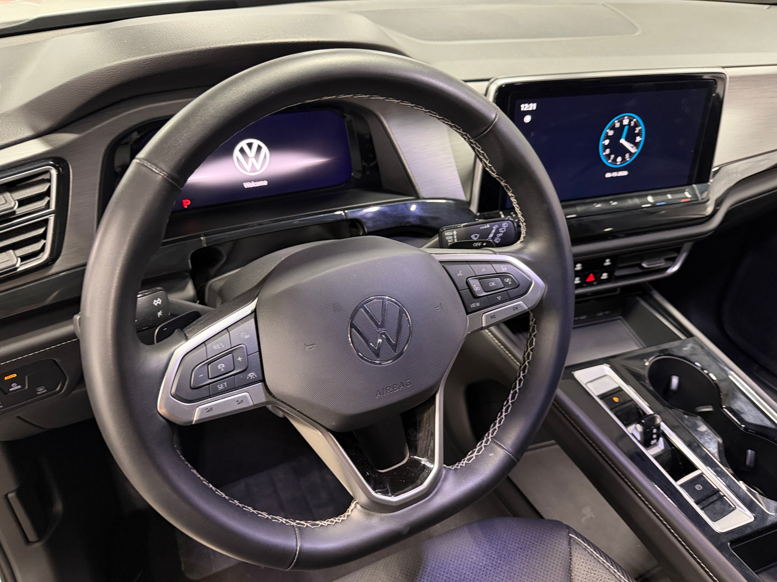 Thumbnail: 2025 Volkswagen Atlas - 4
