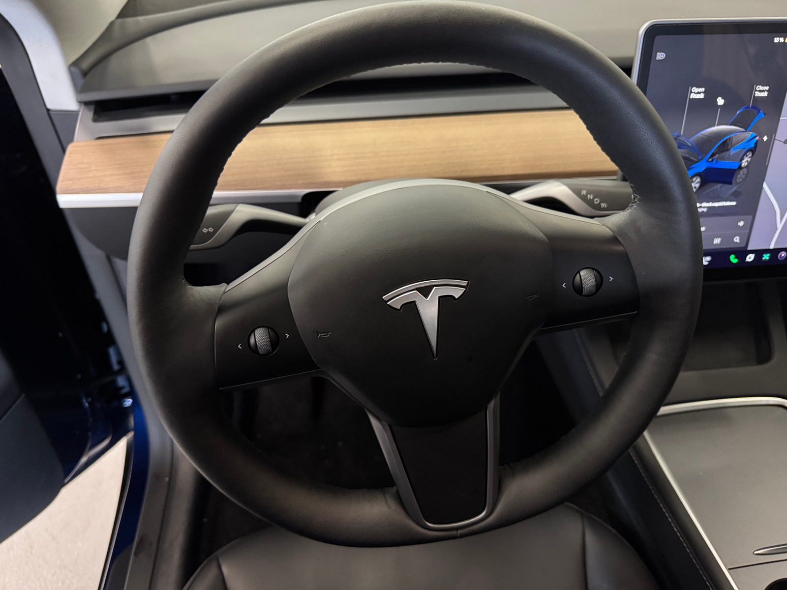 Thumbnail: 2024 Tesla Model Y - 4