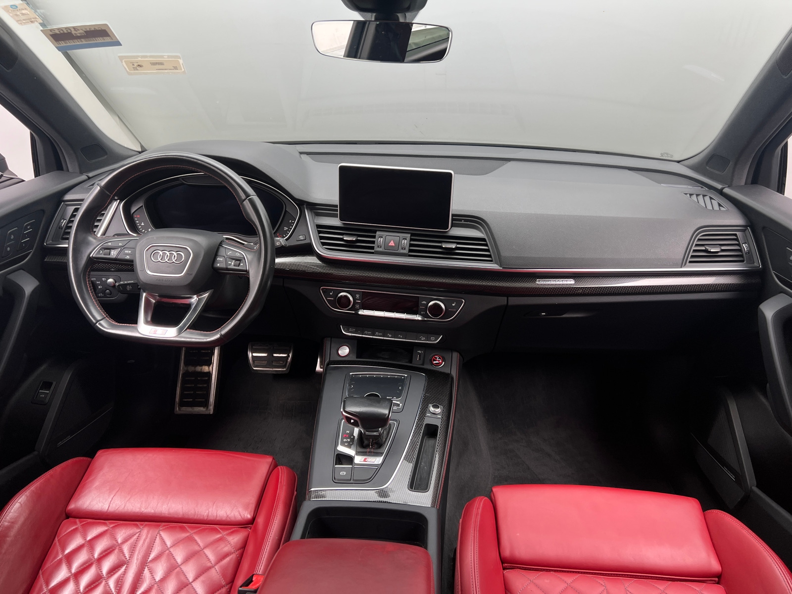 Thumbnail: 2019 Audi SQ5 - 2