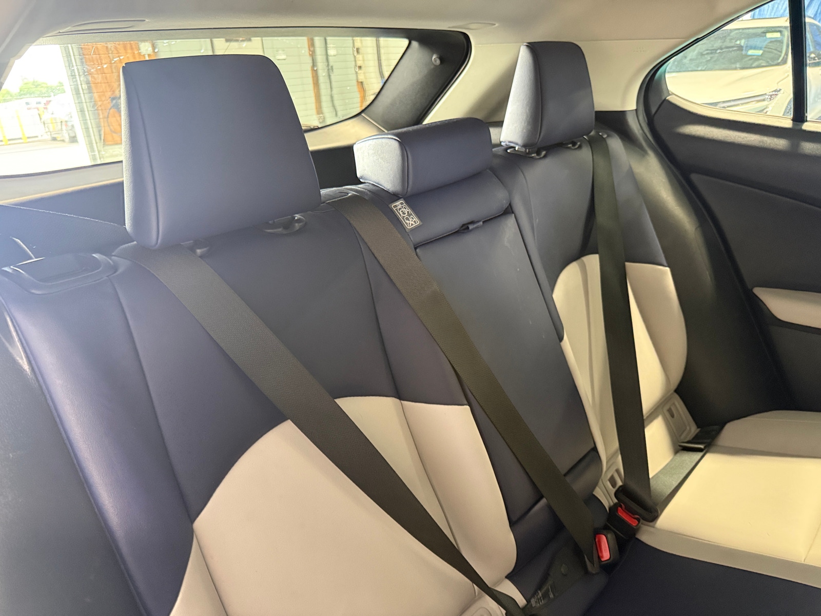 Thumbnail: 2019 Lexus UX - 5
