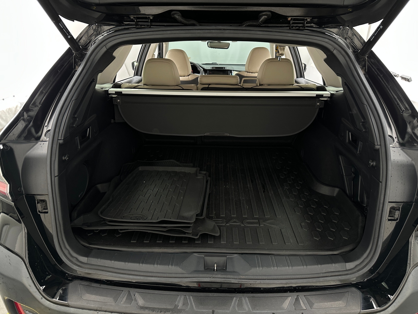 Thumbnail: 2020 Subaru Outback - 6