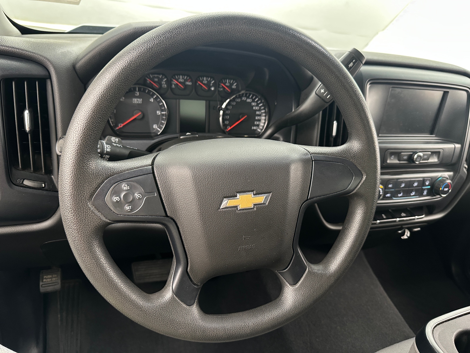 Thumbnail: 2019 Chevrolet Silverado 1500 - 5