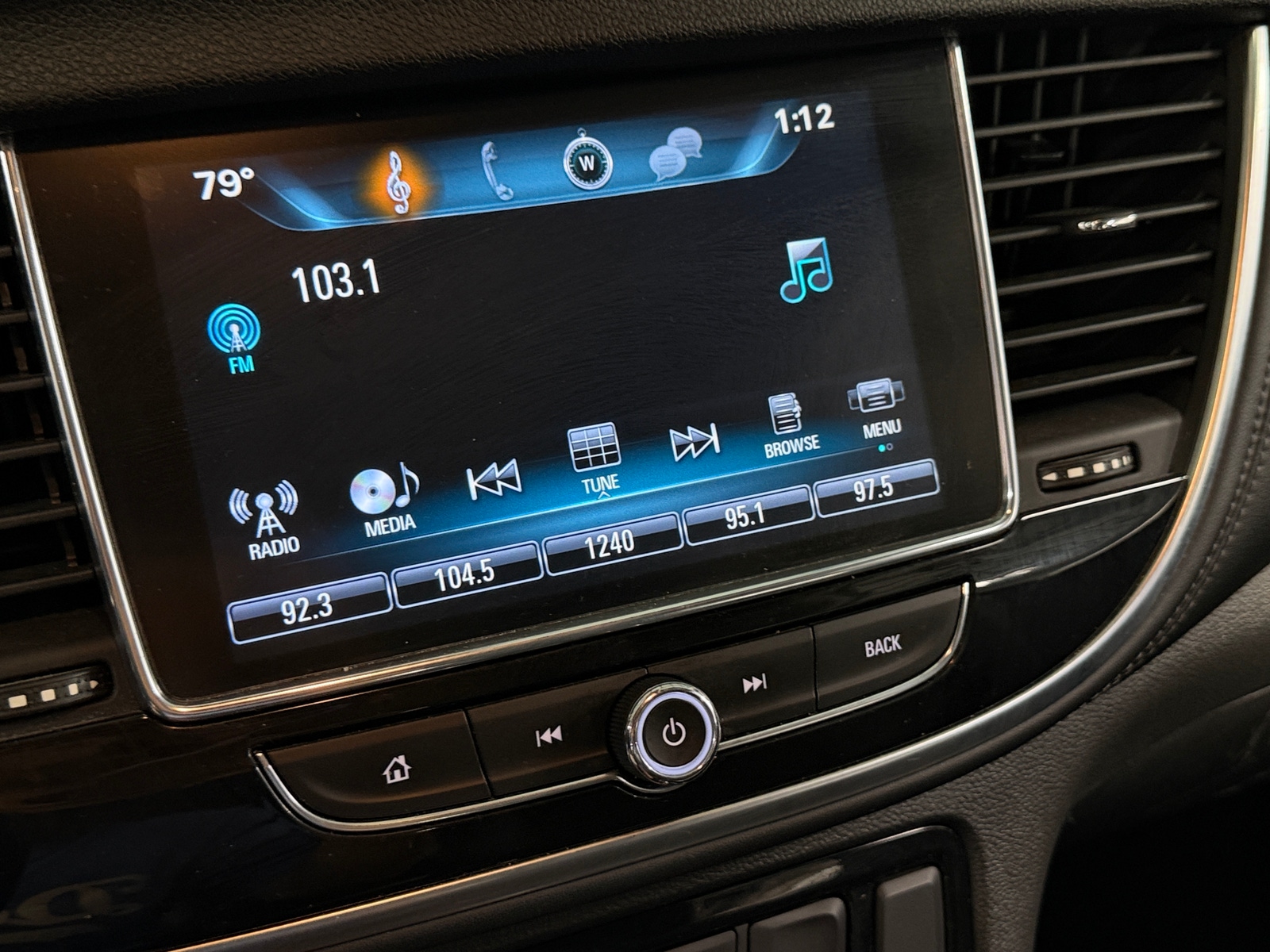 Thumbnail: 2017 Buick Encore - 3