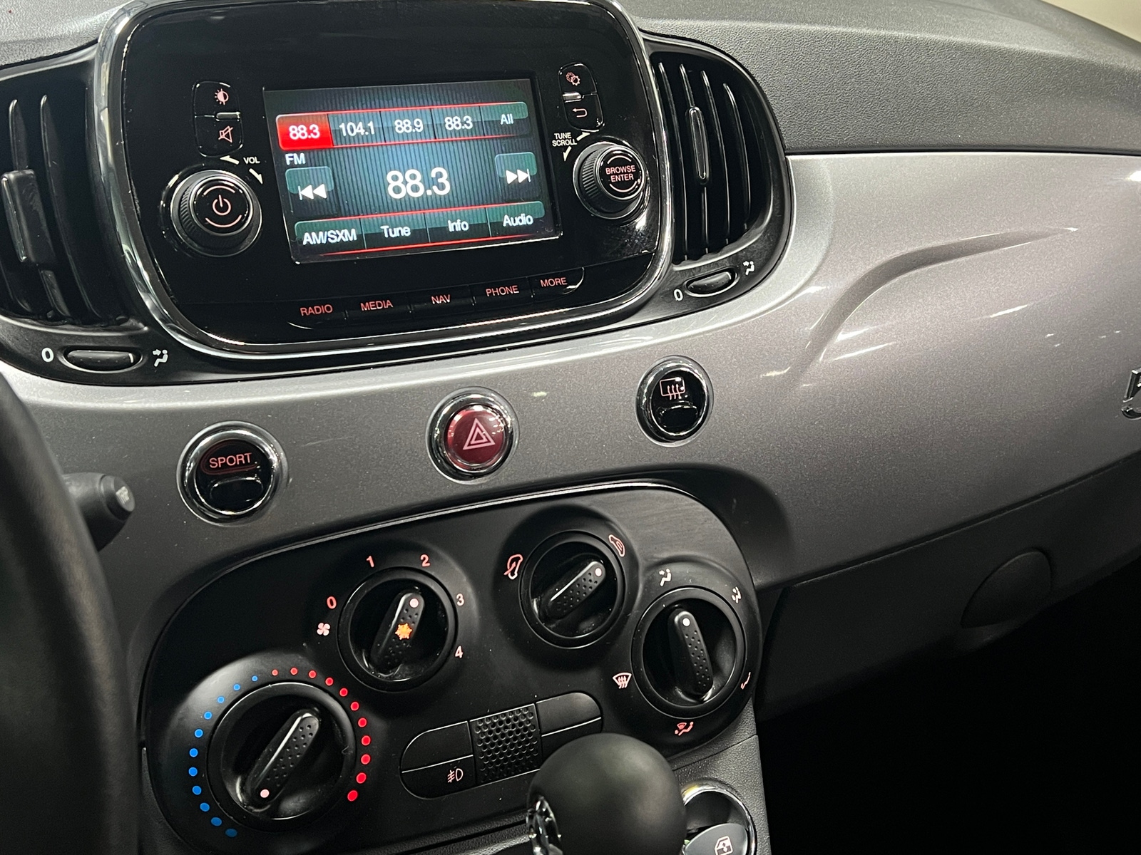 Thumbnail: 2018 Fiat 500 - 4