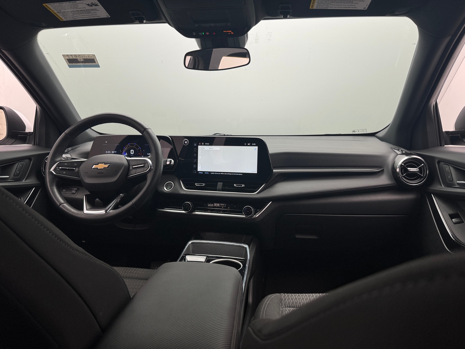 Thumbnail: 2025 Chevrolet Equinox - 3