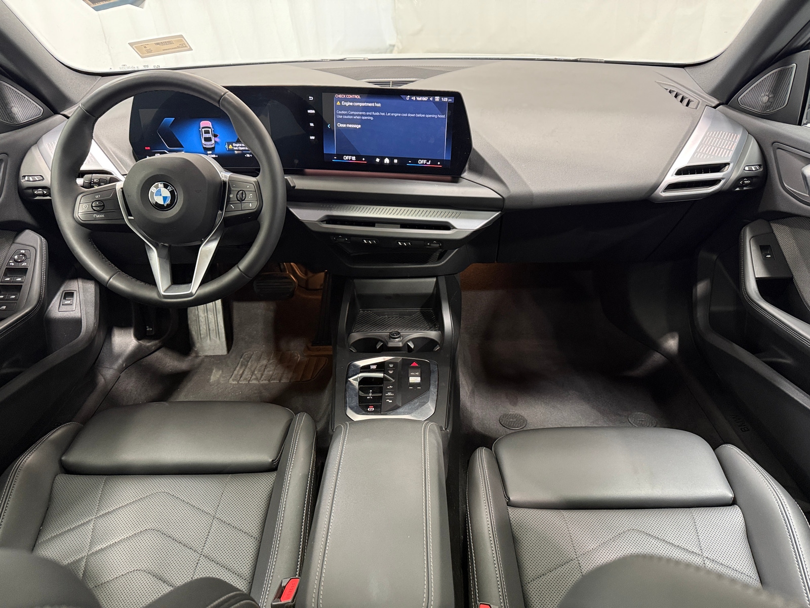 Thumbnail: 2025 BMW 2 Series - 2