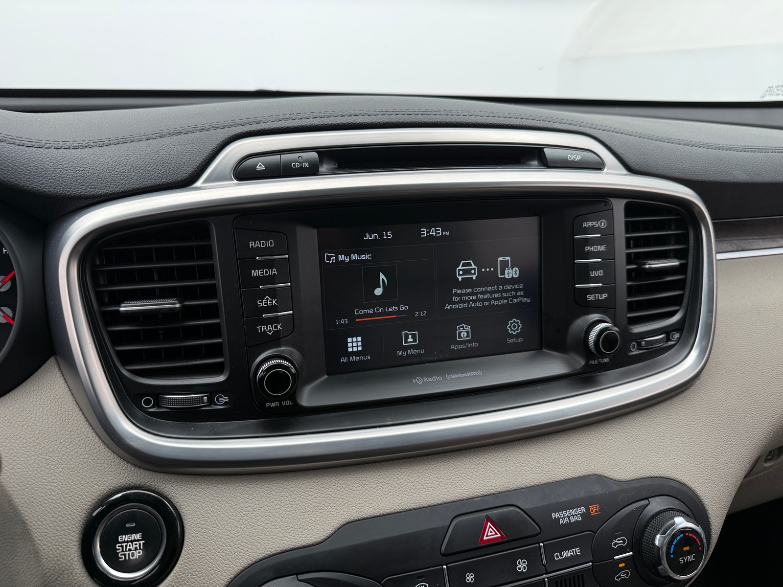 Thumbnail: 2017 Kia Sorento - 3