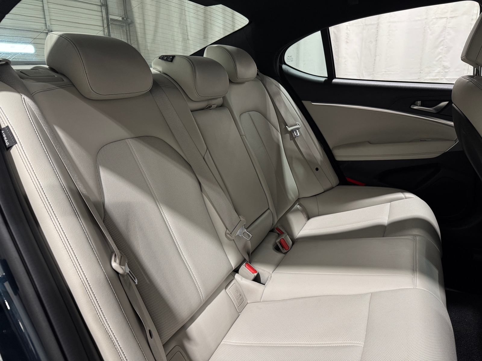 Thumbnail: 2025 Genesis G70 - 5