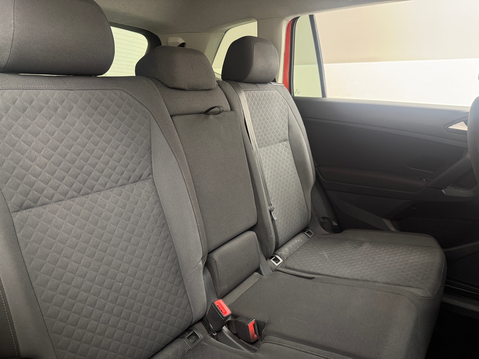 Thumbnail: 2019 Volkswagen Tiguan - 6
