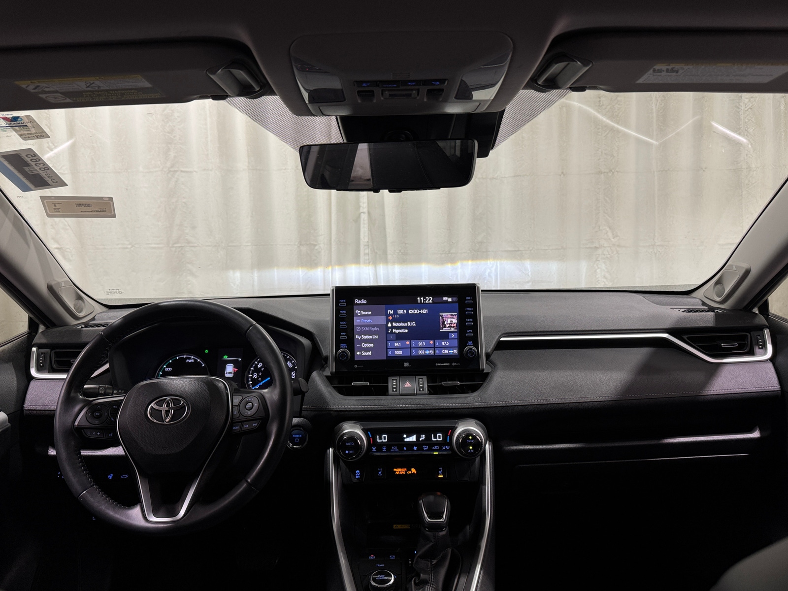 Thumbnail: 2022 Toyota RAV4 - 3