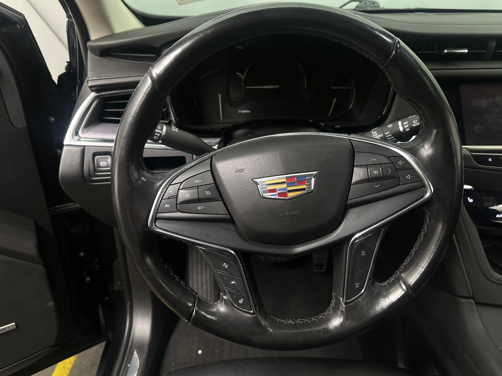 Thumbnail: 2019 Cadillac XT5 - 4
